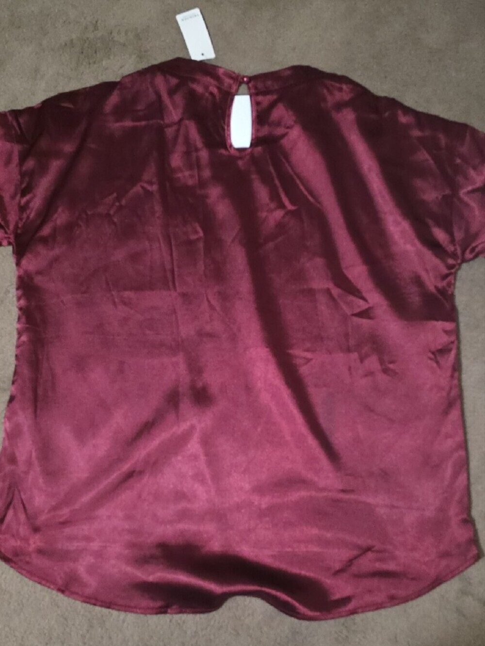 Ekouaer Women's Satin Pajama Set in Burgundy - Picture 4 of 9